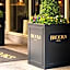 Brooks Hotel