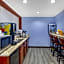 Days Inn by Wyndham Savannah
