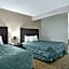 Econo Lodge Inn & Suites Clearwater Central