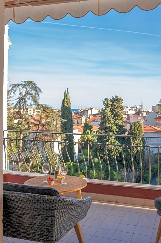 La Fabrique à Poupées - Chambres et Appartements de charme au coeur de Menton