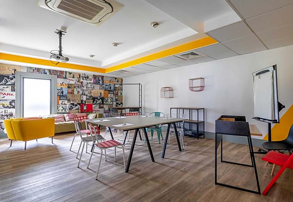 B&B HOTEL Marseille Bonneveine