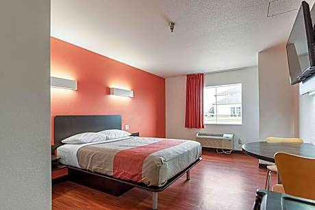Double Room - Disability Access - Non-Smoking