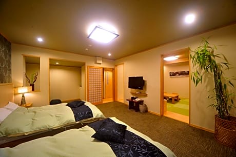 Superior Twin Room with Tatami Area and Shared Bathroom - Main Building