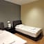 Tas Sakura Budget Hotel