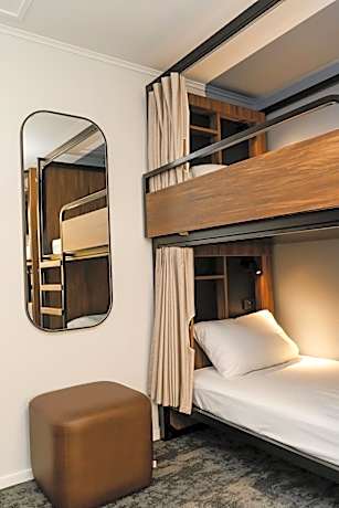 Bed in 4-Bed Dormitory Room