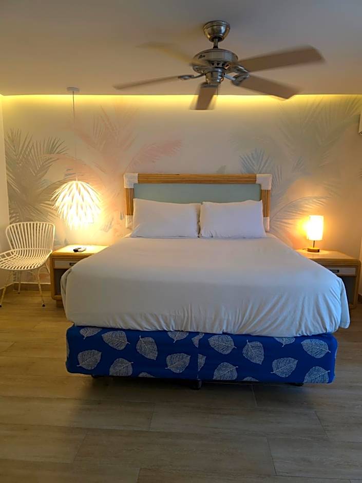 Hotel Cocoplum Beach