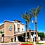 Holiday Inn Express & Suites Phoenix - Glendale Sports Dist By IHG