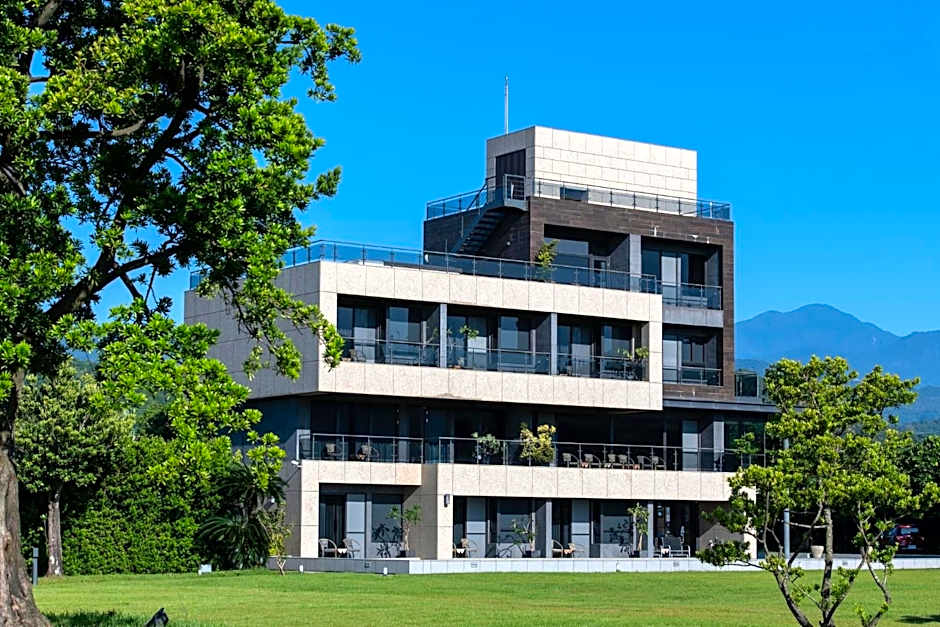 Tan Villa