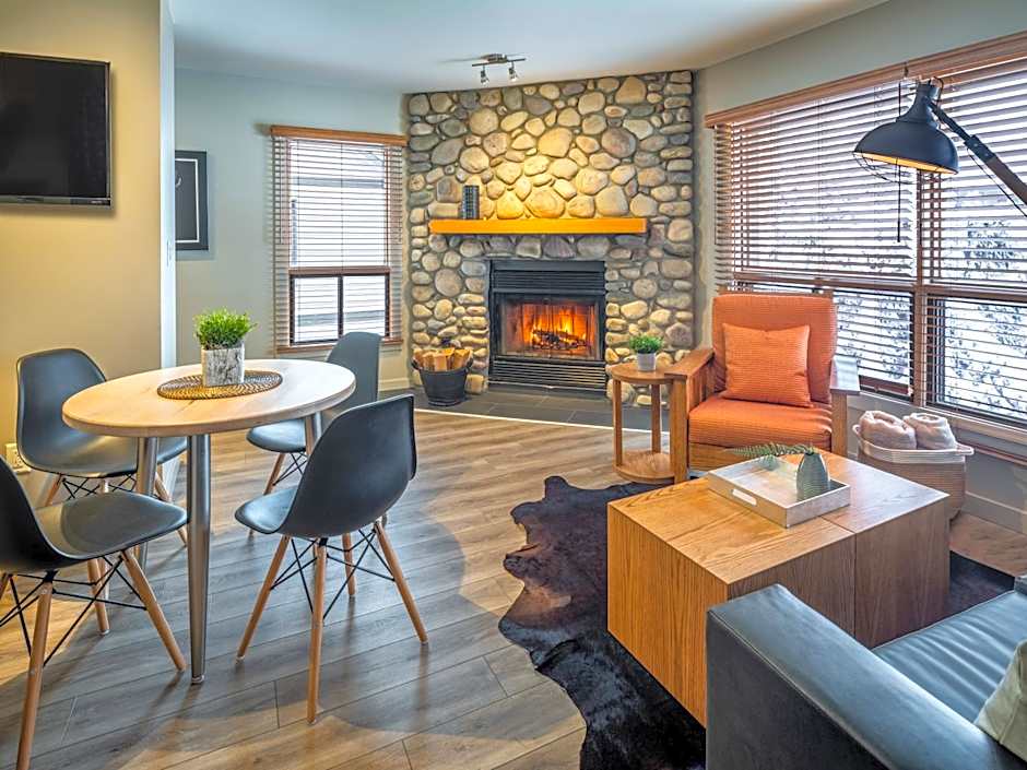 Buffalo Mountain Lodge