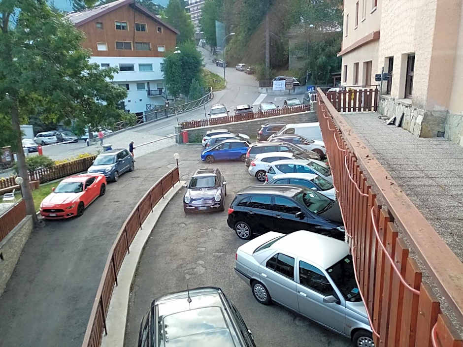 Hotel Savoia Debili