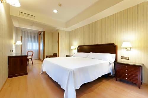 Hotel Madrid Leganés Affiliated by Meliá