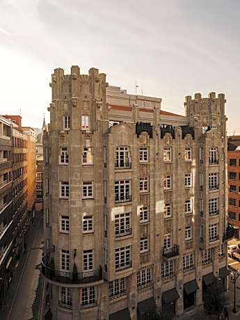 El Môderne Hotel