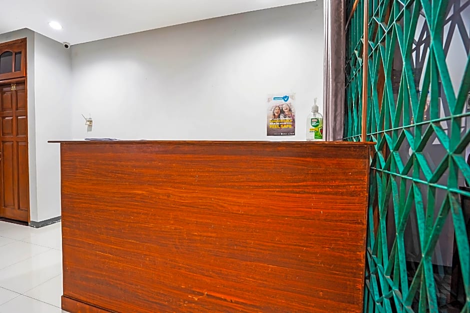 Hotel O Parang Kusumo Residence