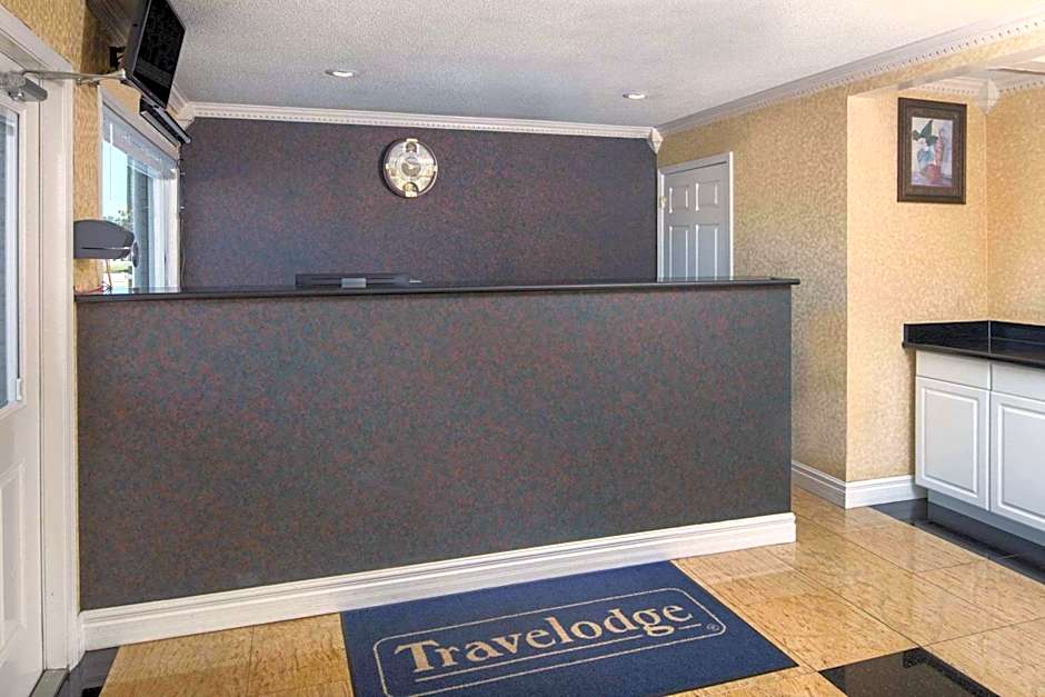 Travelodge by Wyndham Orangeburg