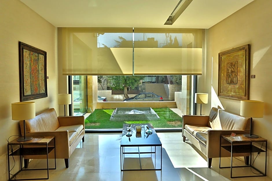 Alqasr Metropole Hotel