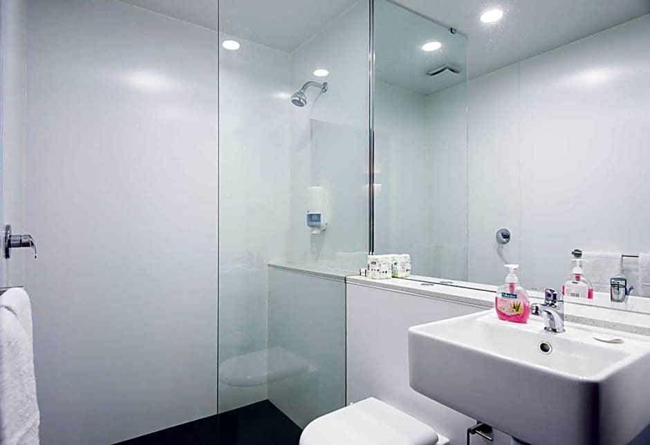 Buller Central Hotel