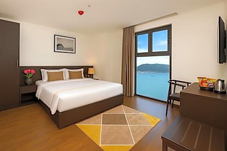 Deluxe Double Room with Sea View