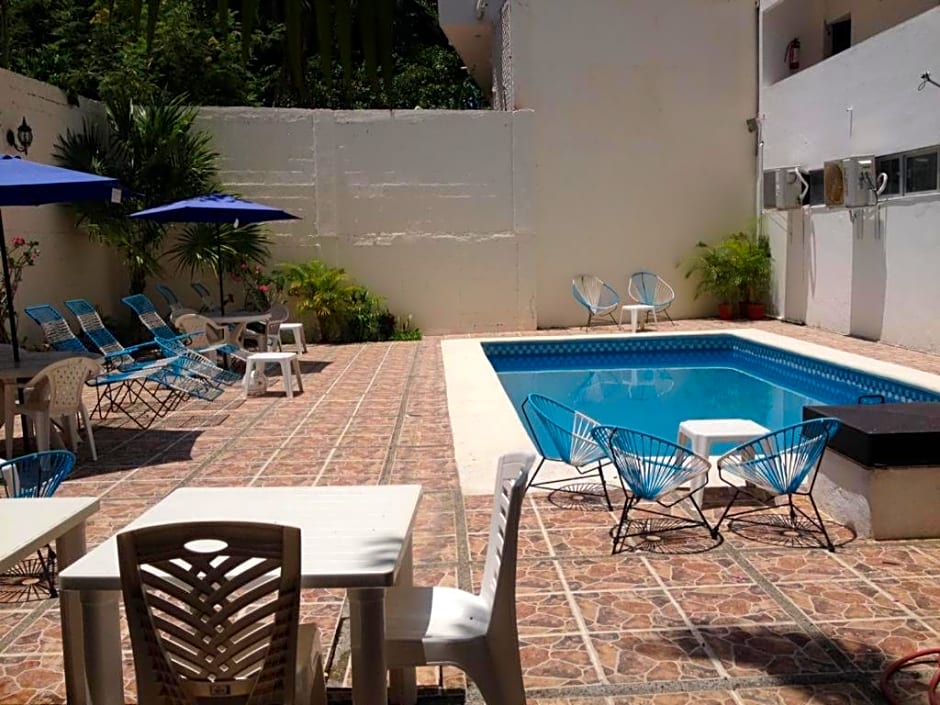 HOTEL Galerias Diana
