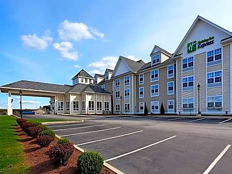 Holiday Inn Express Mystic By IHG