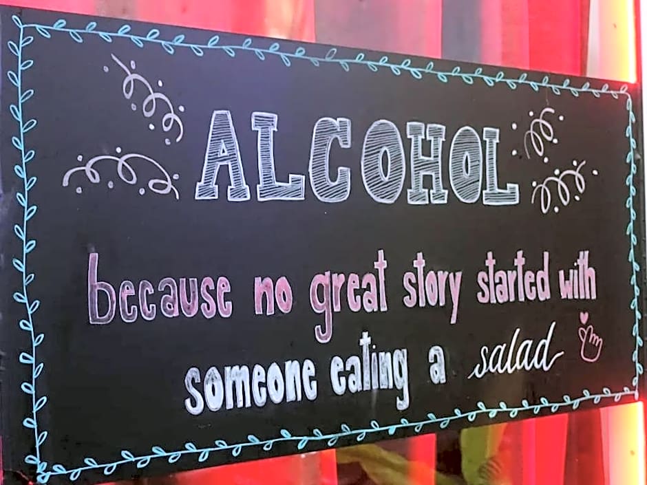 The Rendezvous Fullmoon Hostel