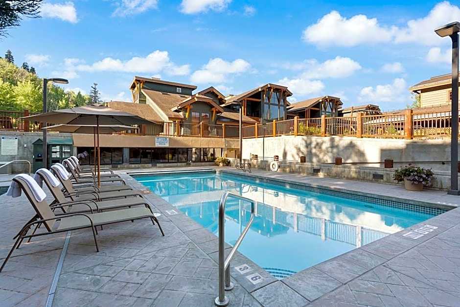 Lodges At Deer Valley