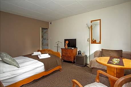 Double Room with Extra Bed