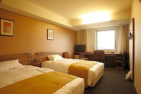 Standard Twin Room for Single Use - High Floor - Non-Smoking