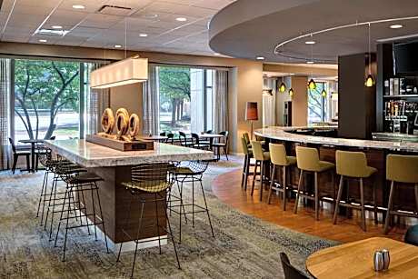 Courtyard by Marriott Grand Rapids Downtown