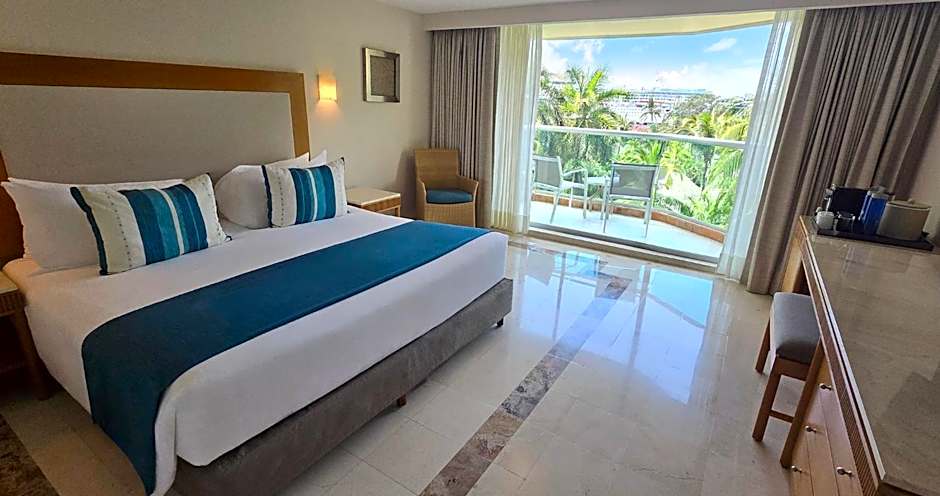 Grand Park Royal Cozumel All Inclusive