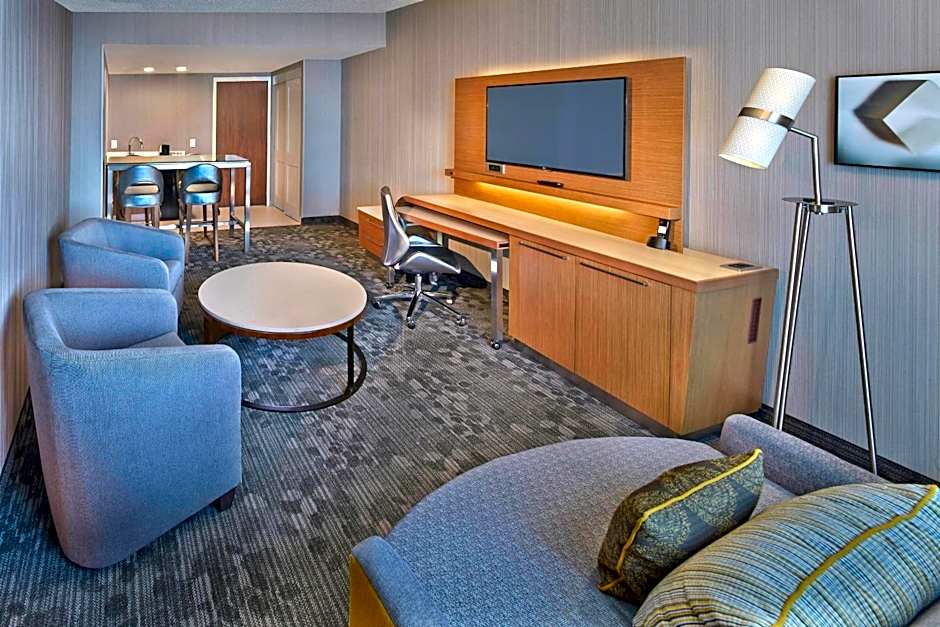 Courtyard by Marriott Philadelphia City Avenue