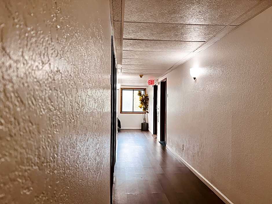 Travelodge by Wyndham Valleyfair Shakopee