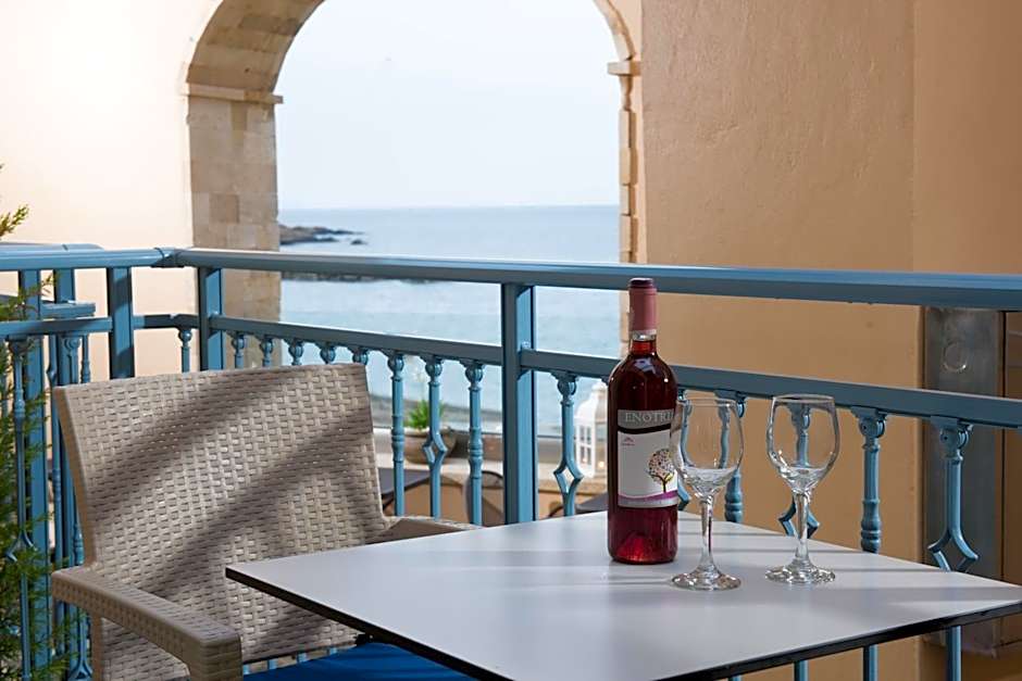 Captain's House Hotel Suites & Apartments