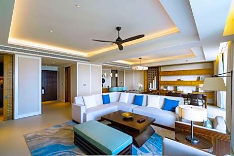 Hilton Twin Room First Floor