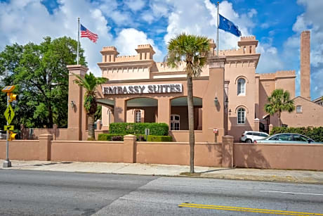 Embassy Suites Charleston - Historic District
