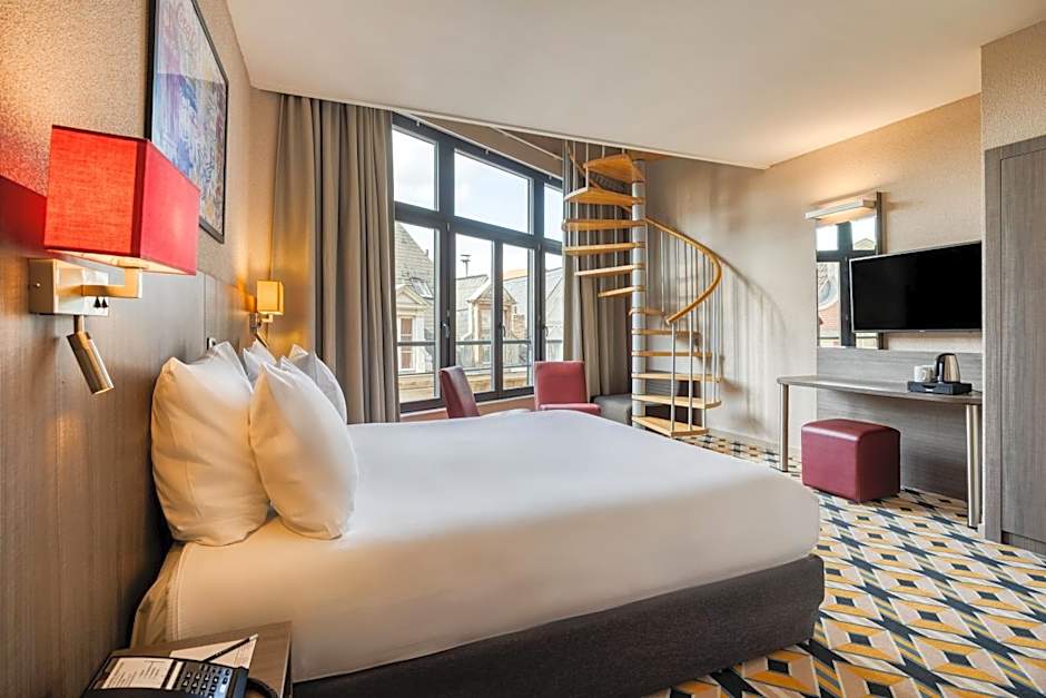 Alma Grand Place Hotel
