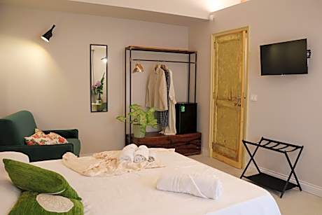 Comfort Triple Room