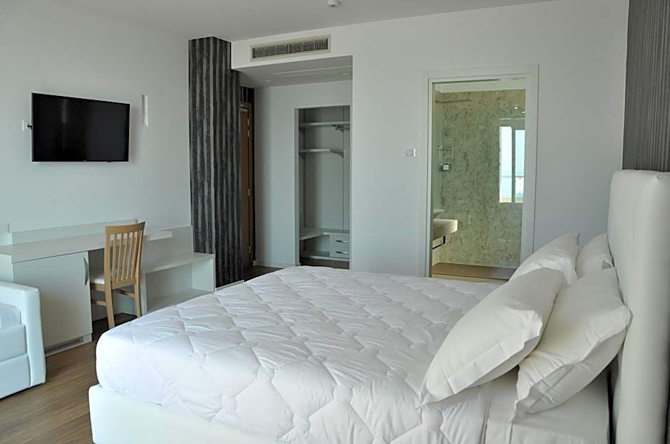 Hotel Columbia & Ninfea