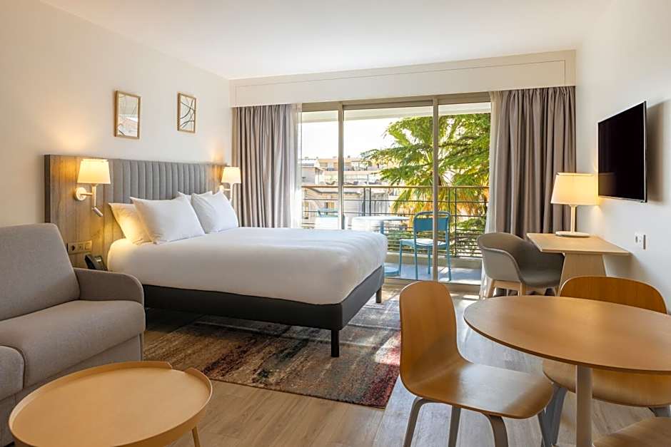 Staybridge Suites Cannes Centre By IHG