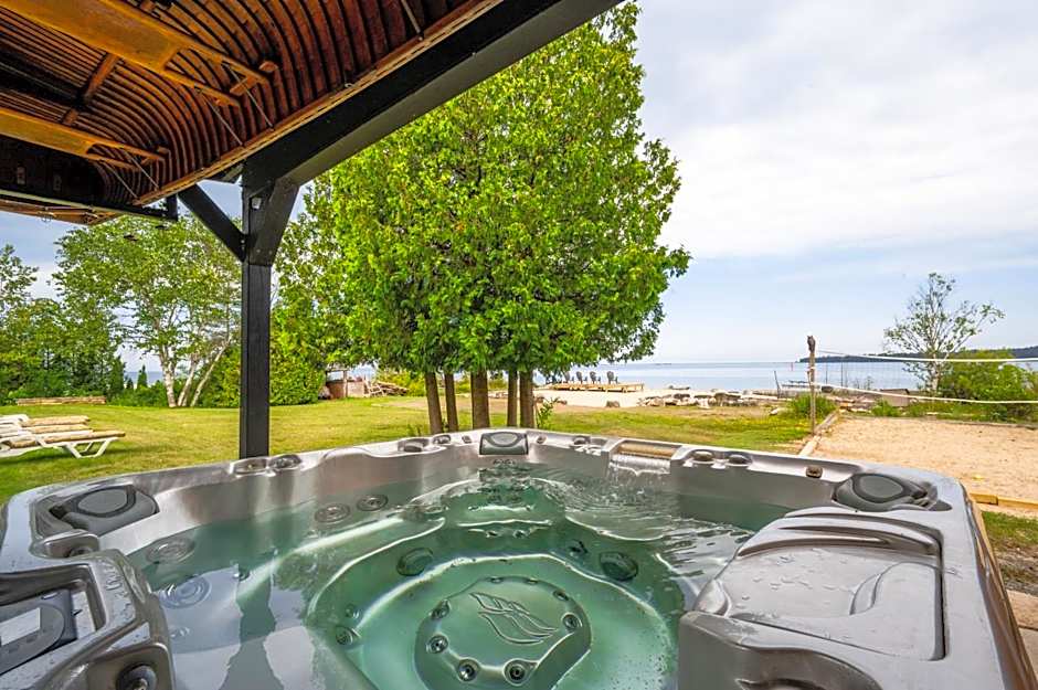 Georgian Legendary Tobermory Retreat With Hot Tub