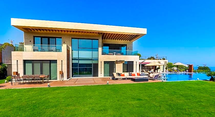 Mare Deluxe Residences  & Villas