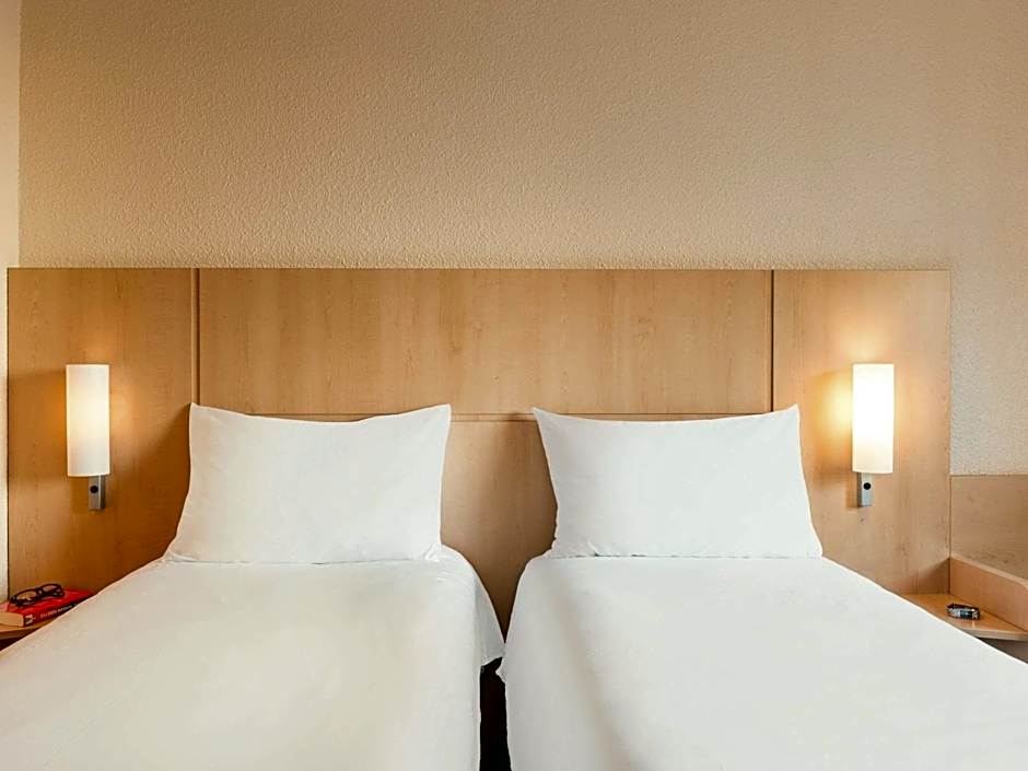 ibis Paris la Défense Centre