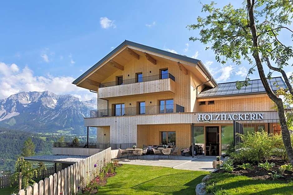 Holzhackerin - the charming Haus am Berg