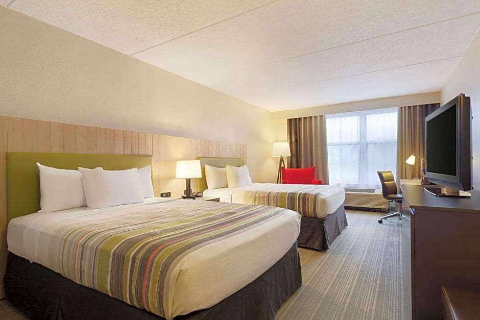 Country Inn & Suites by Radisson, Madison Southwest, WI