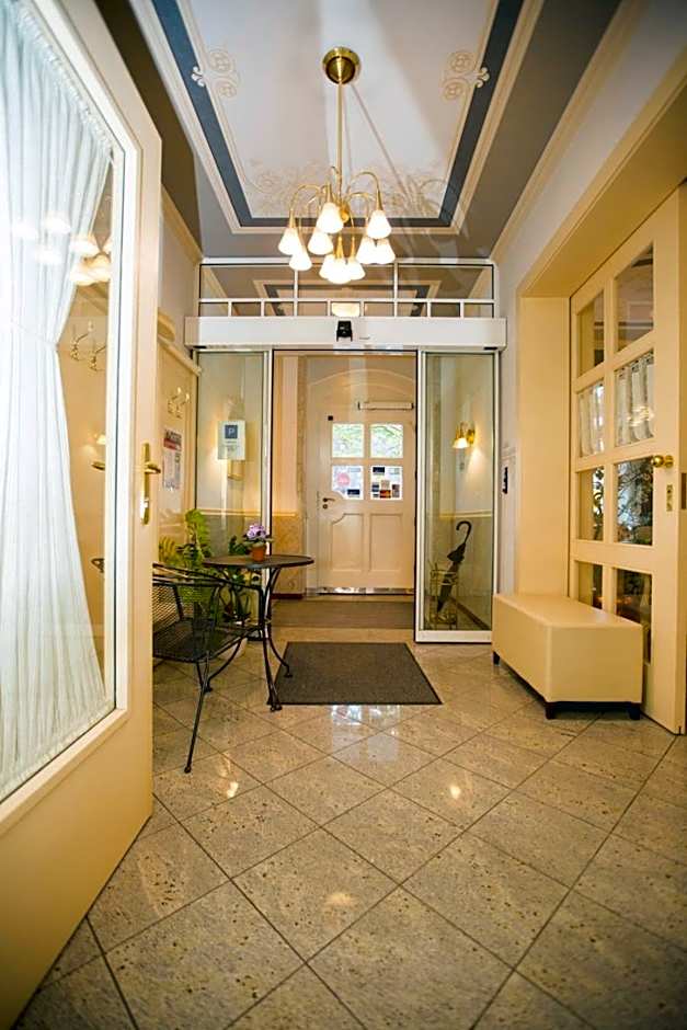 Hotel Burghof