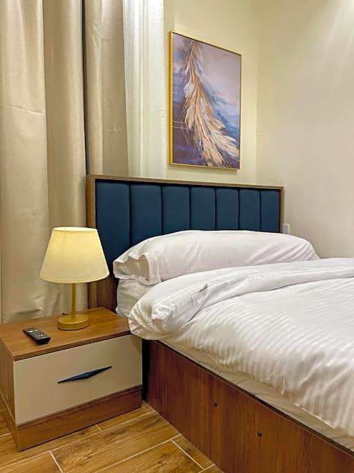 3BR luxury apt near AUC newCairo