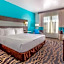 La Quinta Inn & Suites by Wyndham Northlake Ft. Worth