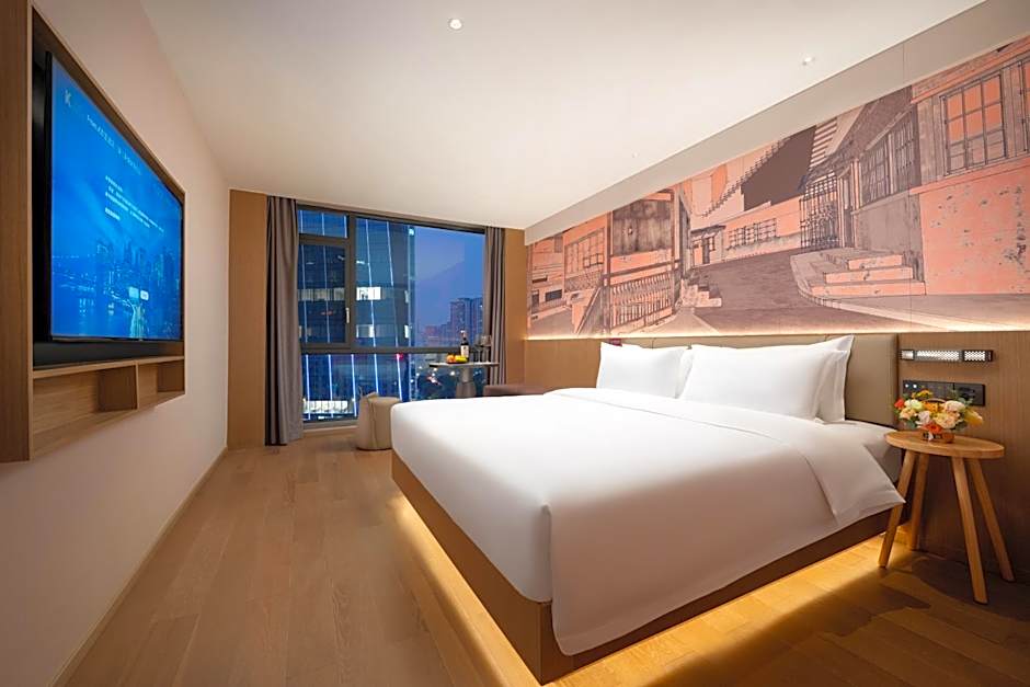 From K Huan Kai Hotel Tiyuxi Metro Station