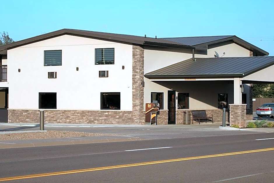 Baorders Inn and Suites by Cobblestone Hotels-Syracuse