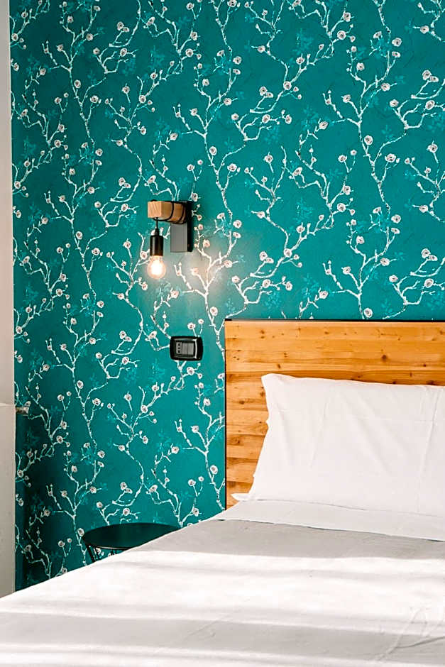 TRAVEL STATION Bedandbreakfast