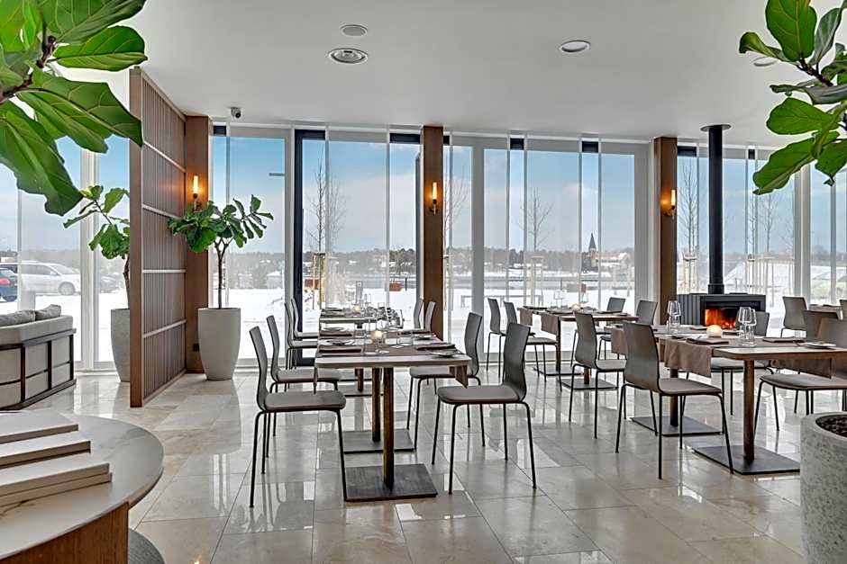 GRANO HOTEL Solmarina